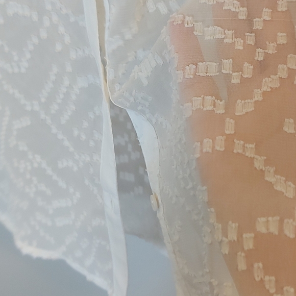 Banana Republic blouse - Picture 2 of 6